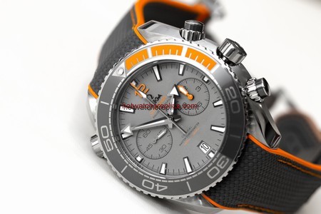 Omega Seamaster Planet Ocean 600M Co-Axial Master Chronometer Chronograph Titanium / Strap (215.92.46.51.99.001)