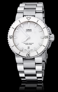 Oris Aquis Date 43 (733 7653 4156-07 8 26 01PEB)