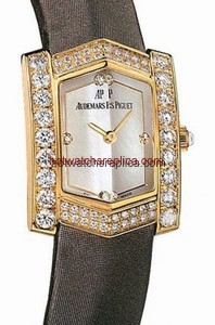 Audemars Piguet Facettes 67491BA.ZZ.A080SU.01