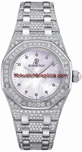 Audemars Piguet Royal Oak 67602BC.ZZ.1212BC.01