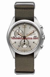 Hamilton Khaki Pilot Pioneer Chrono Quartz (H76552955)