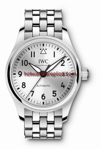 IWC Pilot's Watch 36 Silver / Bracelet (IW3240-06)
