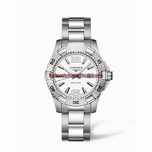 Longines Hydroconquest 39 Quartz White (L3.647.4.16.6)