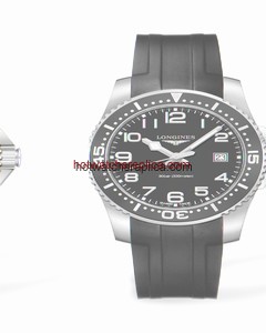 Longines Hydroconquest Quartz 41 Black / Red Rubber (L3.689.4.59.2)