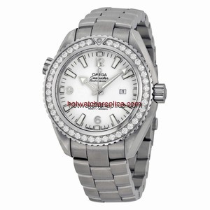 Omega Seamaster Planet Ocean 232.15.38.20.04.001