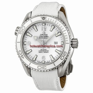 Omega Seamaster Planet Ocean 232.33.38.20.04.001