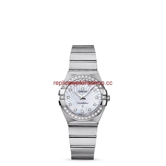 Omega Constellation 27mm Quartz Brushed Diamond Bezel / MOP Supernova (123.15.27.60.55.002) Omega Constellation 27mm Quartz Brushed Diamond Bezel / MOP Supernova (123.15.27.60.55.002)