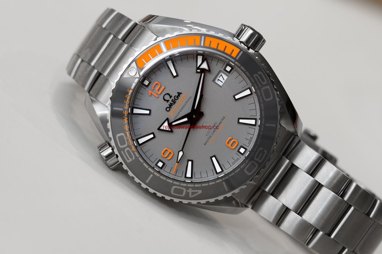 Omega Seamaster Planet Ocean 600M Co-Axial 43.5 Master Chronometer Tiitanium Grey (215.90.44.21.99.001) Omega Seamaster Planet Ocean 600M Co-Axial 43.5 Master Chronometer Tiitanium Grey (215.90.44.21.99.001)
