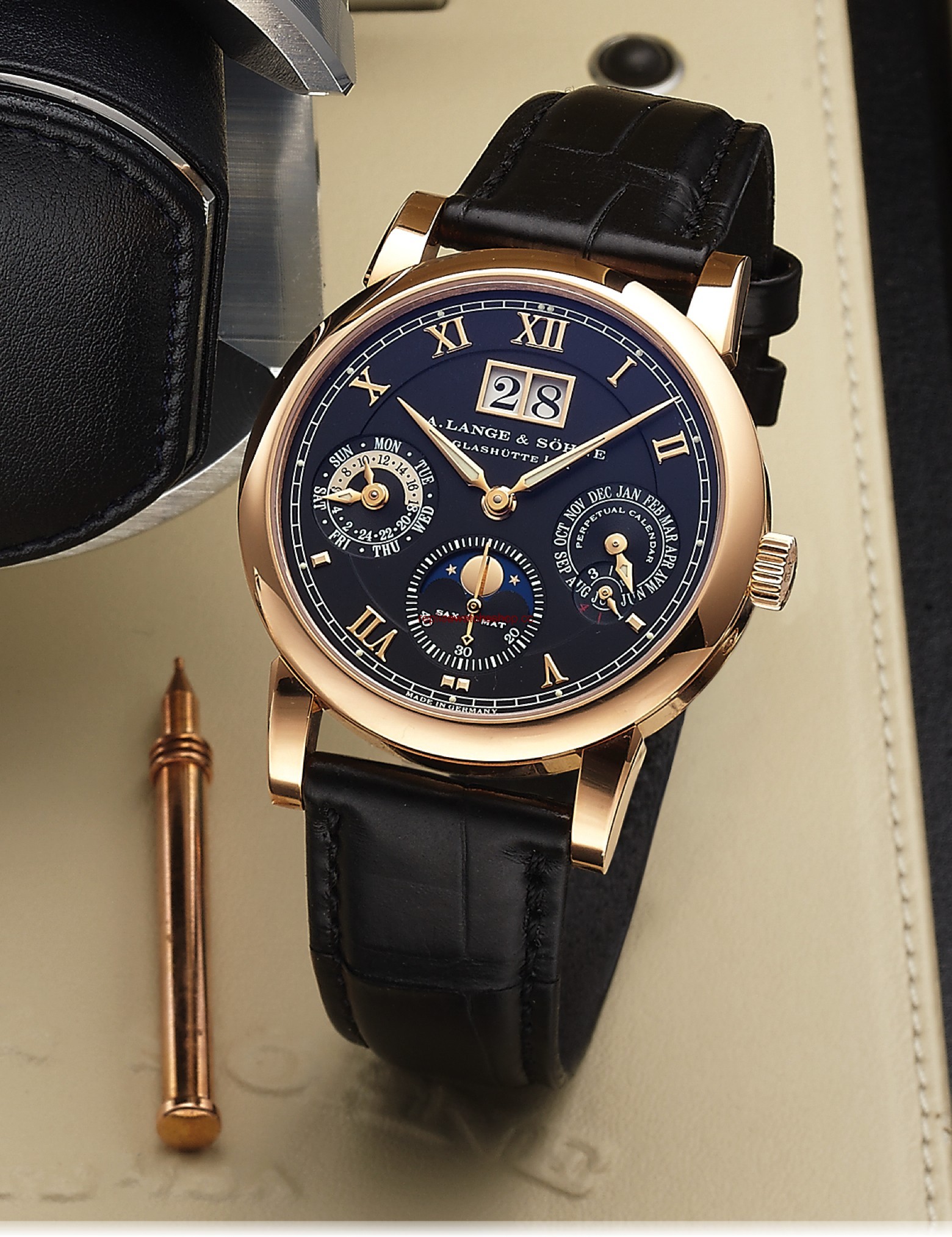 A. Lange & Sohne Langematik Perpetual Sincere (310.047) A. Lange & Sohne Langematik Perpetual Sincere (310.047)