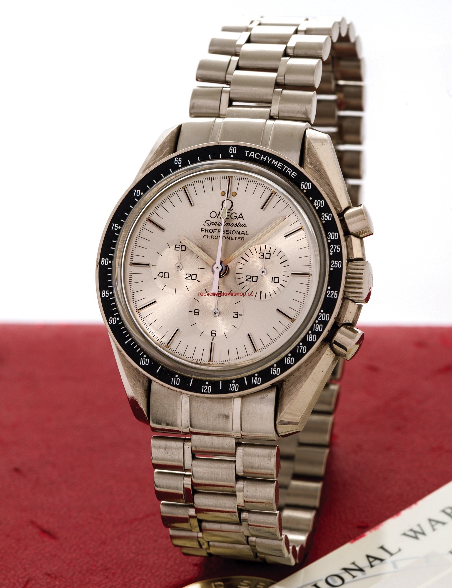 Omega Speedmaster Professional Moonwatch Apollo XI 25th White Gold Bracelet (3192.30.00) Omega Speedmaster Professional Moonwatch Apollo XI 25th White Gold Bracelet (3192.30.00)