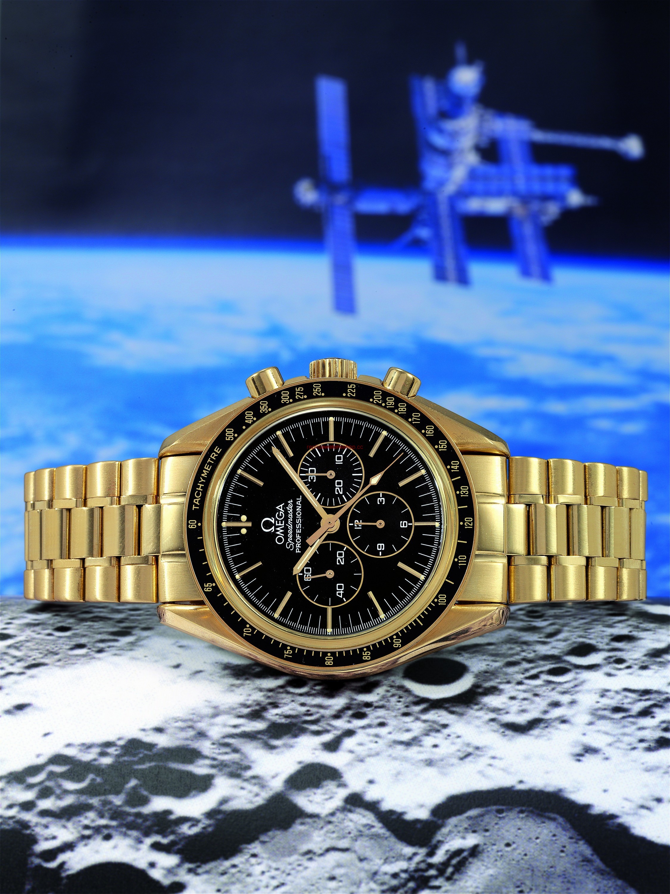 Omega Speedmaster Professional Moonwatch MIR 365 Gold (3197.50.00) Omega Speedmaster Professional Moonwatch MIR 365 Gold (3197.50.00)