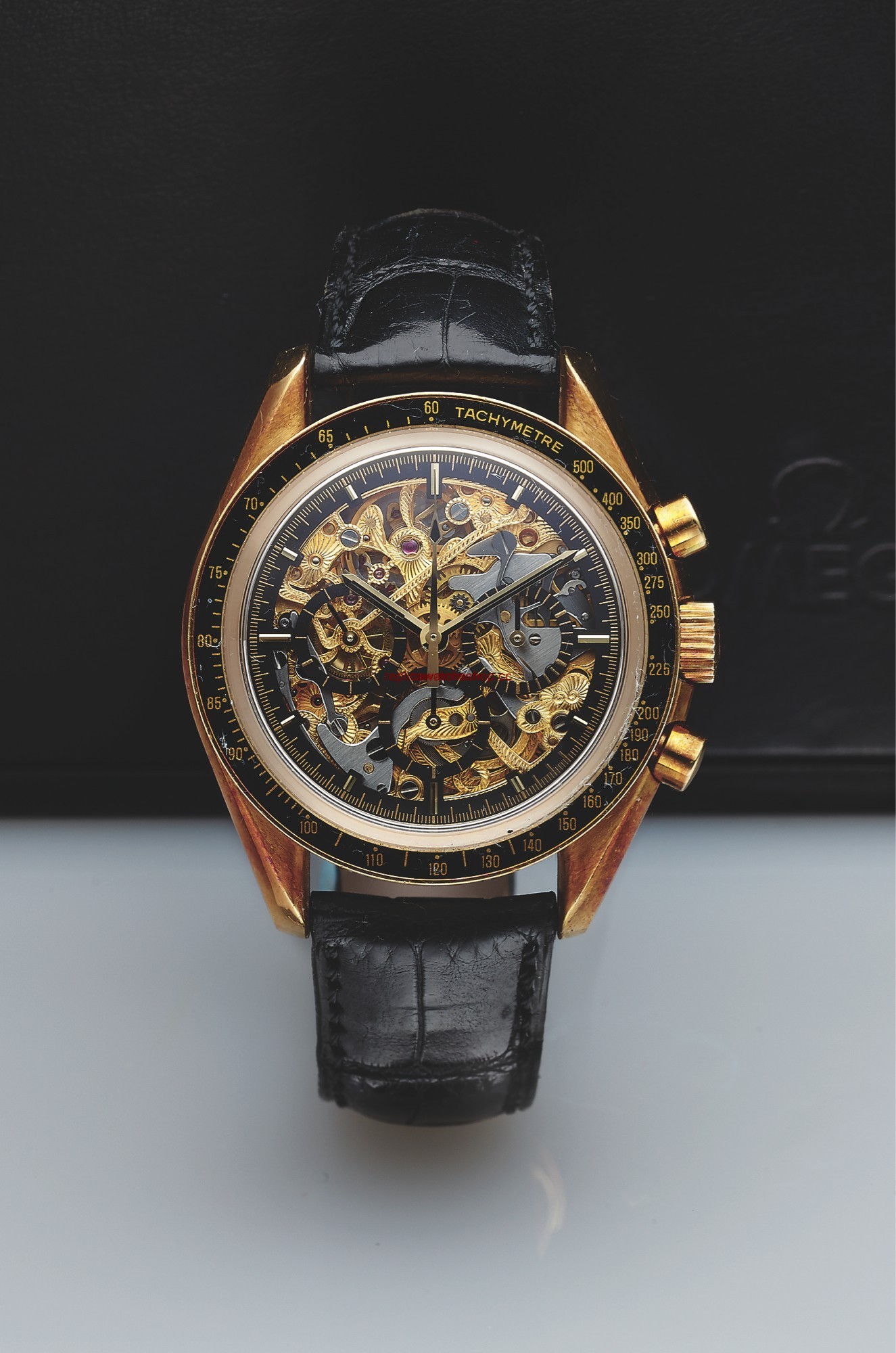 Omega Speedmaster Professional Skeleton Yellow Gold (3696.50.31) Omega Speedmaster Professional Skeleton Yellow Gold (3696.50.31)