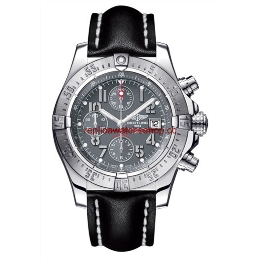 Breitling Avenger (A1338012.F547.435X) Breitling Avenger (A1338012.F547.435X)