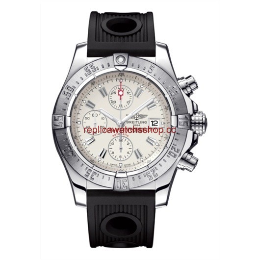 Breitling Avenger (A1338012.G694.200S) Breitling Avenger (A1338012.G694.200S)