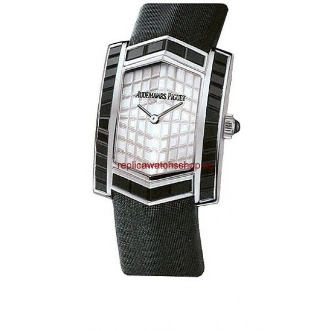 Audemars Piguet Facettes 67492BC.XX.A004SU.01
