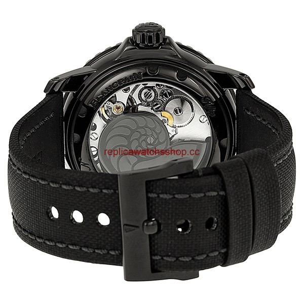 Blancpain Fifty Fathoms 5015-11C30-52 img2 Blancpain Fifty Fathoms 5015-11C30-52 img2