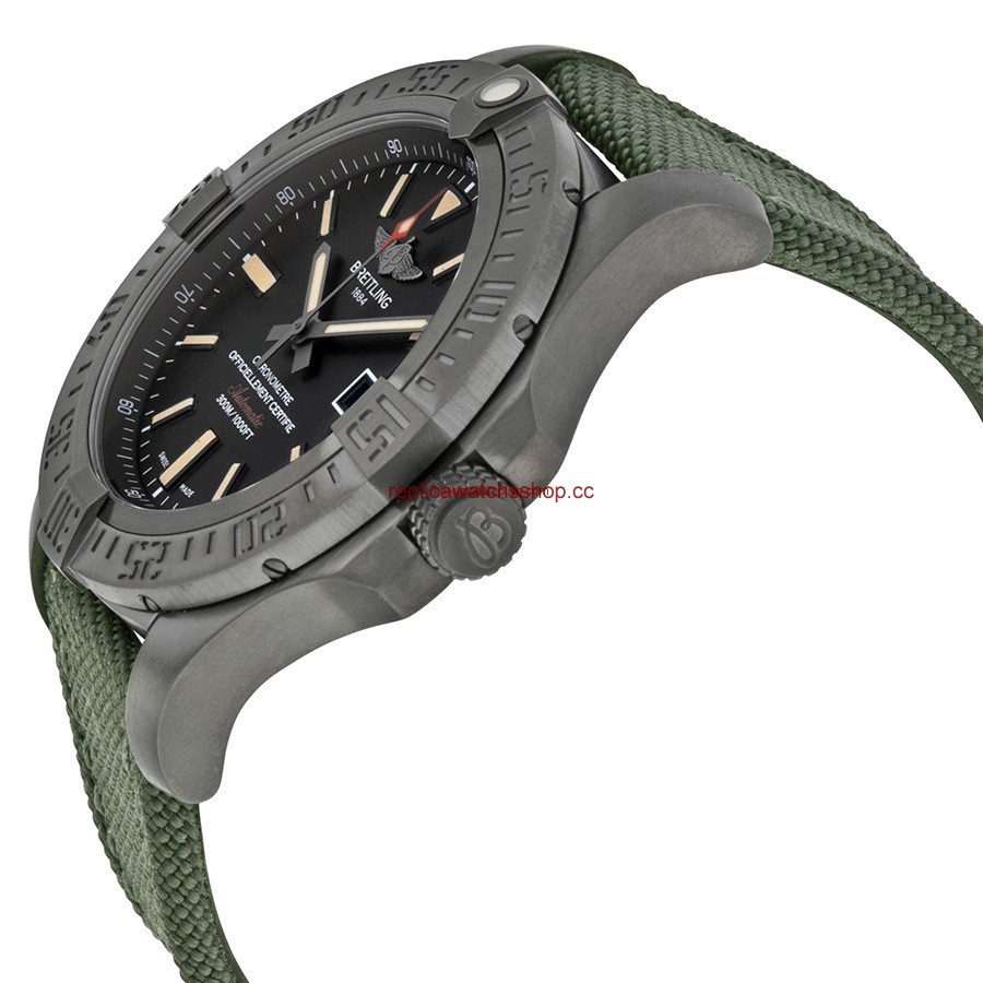 Breitling Avenger V1731010-BD12GRFT img1