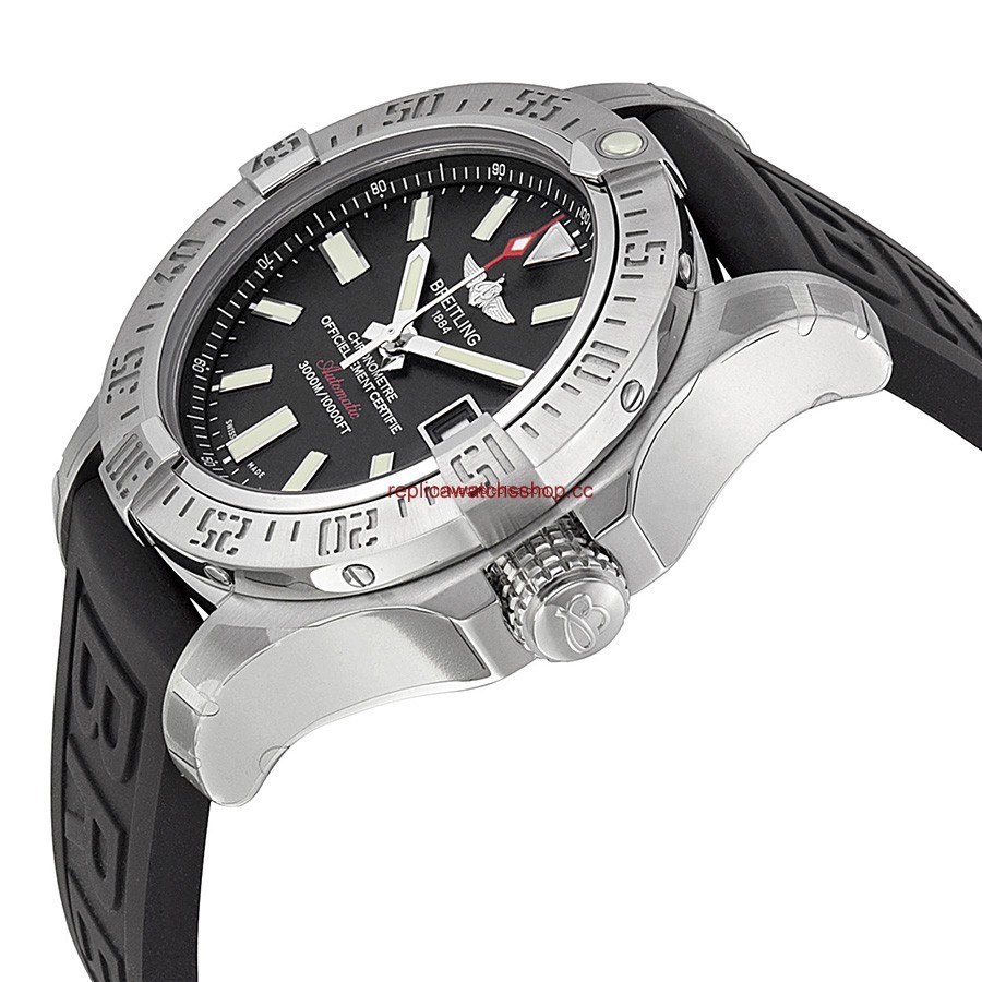 Breitling Avenger A1733110/BC30 153S img1