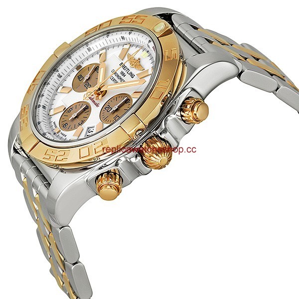 Breitling Chronomat CB011012/A696 img1