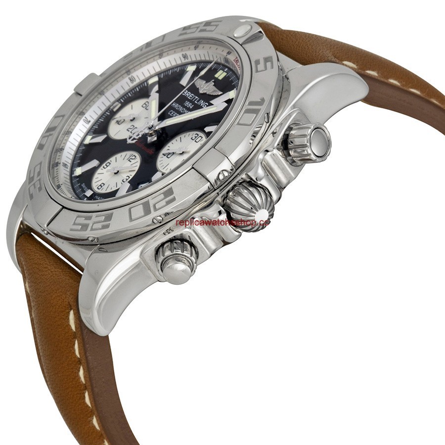 Breitling Chronomat AB011012/Q575BRLT img1