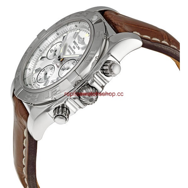 Breitling Chronomat AB011011-G684BRCD img1