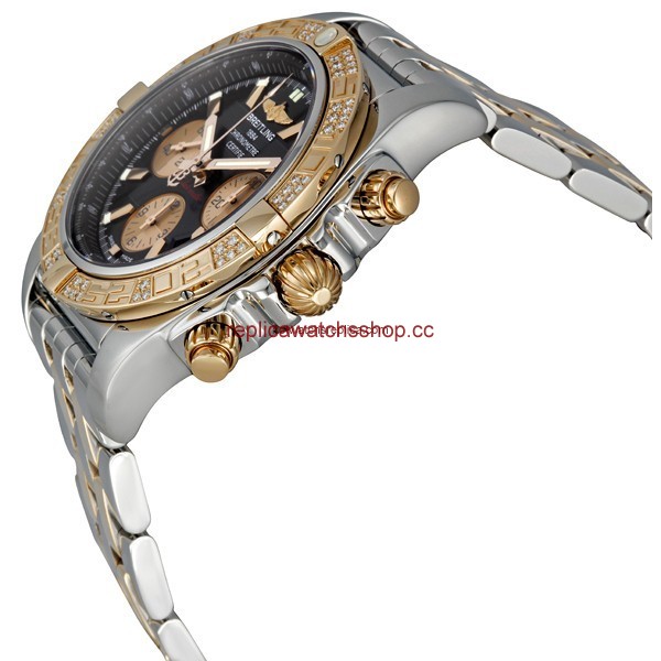 Breitling Chronomat CB0110AA/B968 img1
