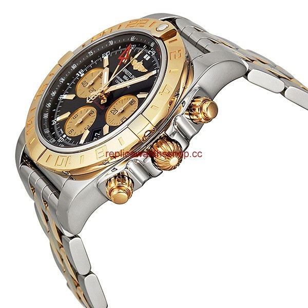 Breitling Chronomat CB042012/BB86 TT img1
