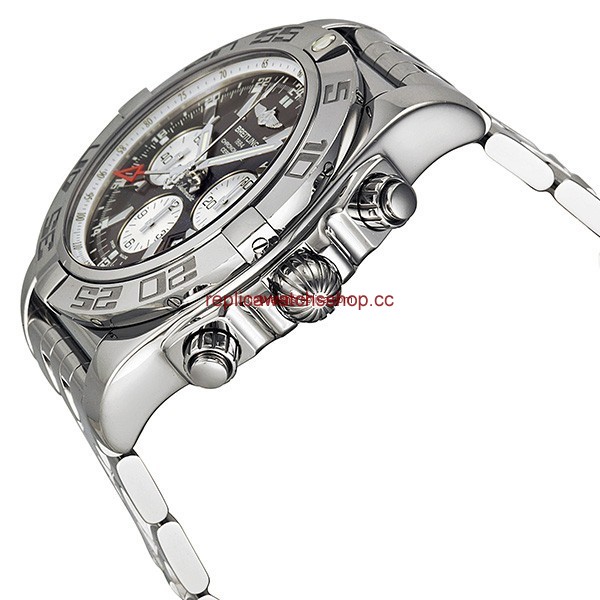Breitling Chronomat AB041012-Q586SS img1