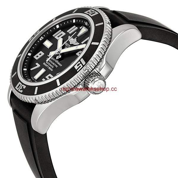 Breitling Superocean A1736402-BA28 img1