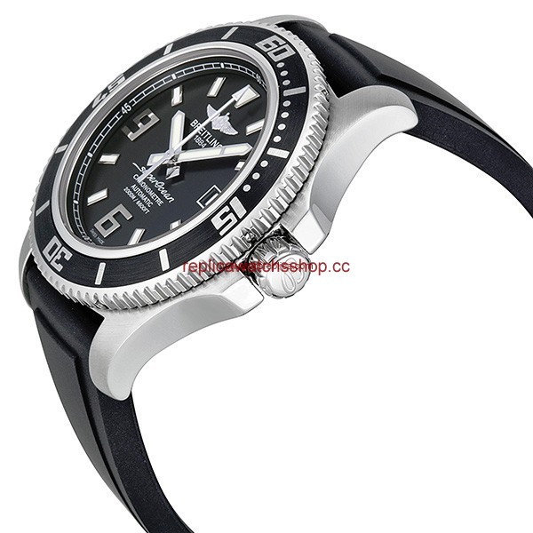 Breitling Superocean A1739102-BA77BKPT img1