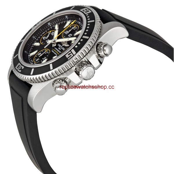 Breitling Superocean A1334102/BA82 img1