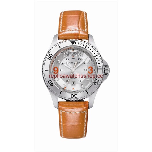 Hamilton Khaki King Scuba Quartz (H64551857) Hamilton Khaki King Scuba Quartz (H64551857)