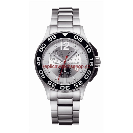 Hamilton Khaki King Scuba Chrono Quartz (H65512152) Hamilton Khaki King Scuba Chrono Quartz (H65512152)