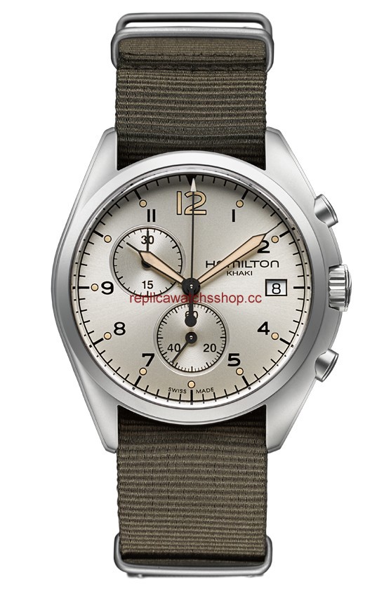 Hamilton Khaki Pilot Pioneer Chrono Quartz (H76552955) Hamilton Khaki Pilot Pioneer Chrono Quartz (H76552955)