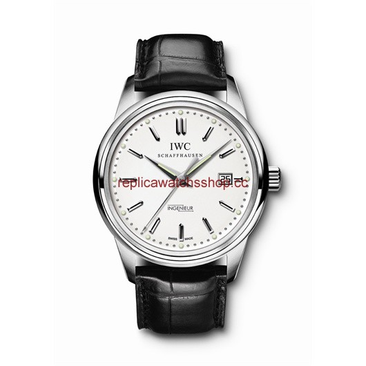 IWC Vintage Ingenieur Automatic 1955 (IW323305) IWC Vintage Ingenieur Automatic 1955 (IW323305)