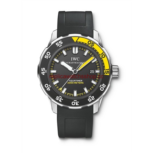 IWC Aquatimer 2000 Rubber (IW3568-02) IWC Aquatimer 2000 Rubber (IW3568-02)