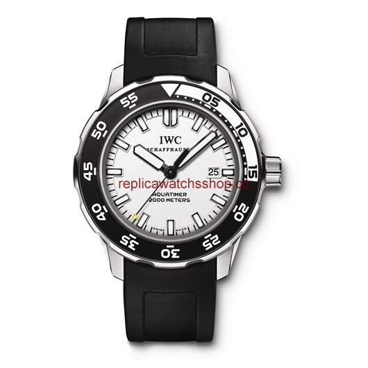 IWC Aquatimer 2000 White / Rubber (IW3568-11) IWC Aquatimer 2000 White / Rubber (IW3568-11)