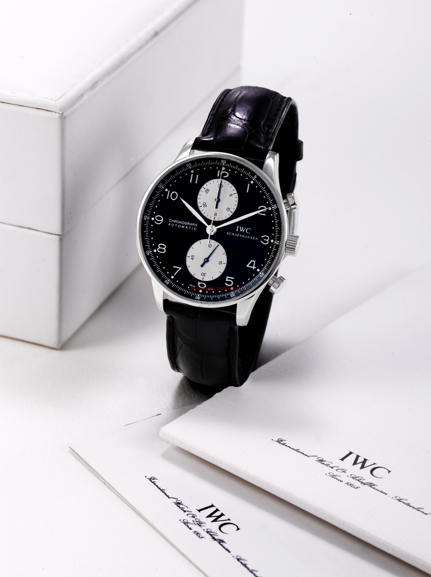 IWC Portuguese Chrono-Automatic Reverse Panda (IW3714-04) IWC Portuguese Chrono-Automatic Reverse Panda (IW3714-04)