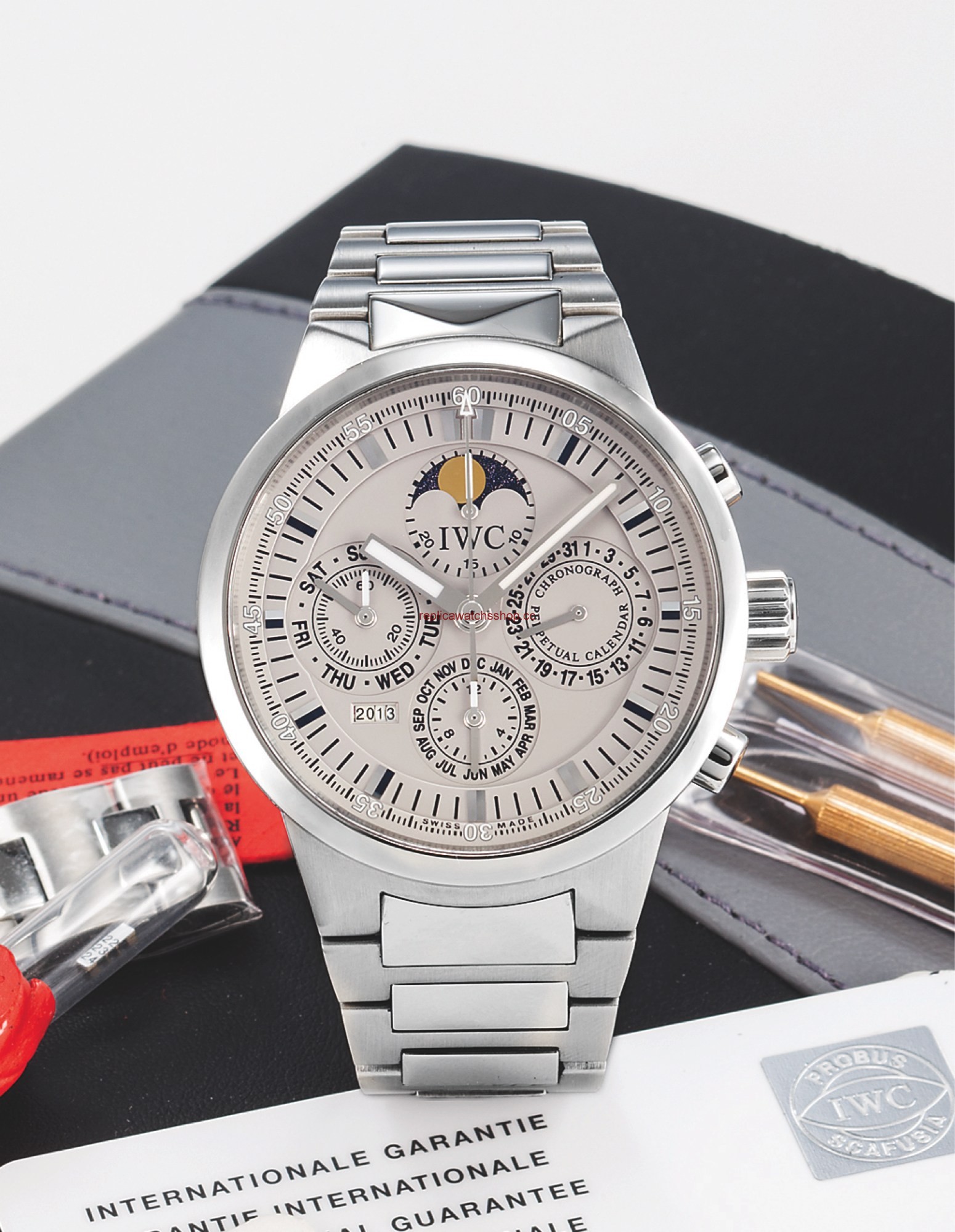 IWC GST Perpetual Calendar Silver Dial English (IW3756-07) IWC GST Perpetual Calendar Silver Dial English (IW3756-07)