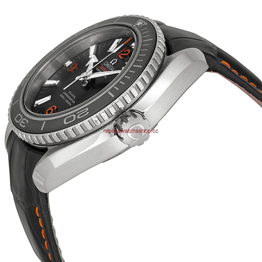 Omega Seamaster Planet Ocean 232.33.38.20.01.002 img1