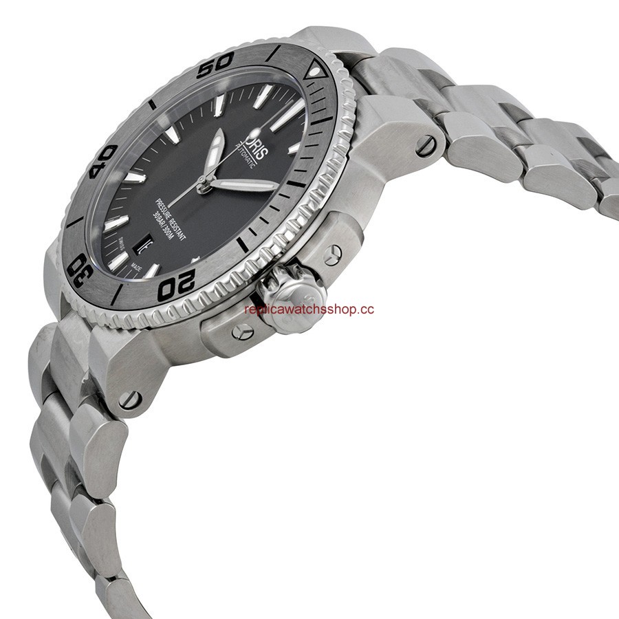 Oris Aquis 01 733 7653 4153-07 8 26 01PEB img1