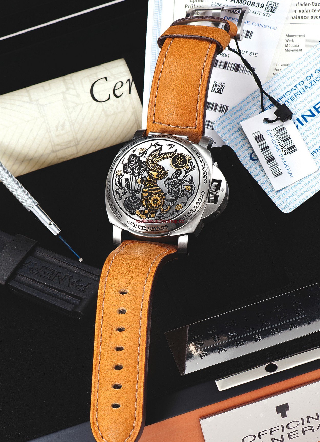 Panerai Luminor Sealand Year of the Rabbit (PAM00839) Panerai Luminor Sealand Year of the Rabbit (PAM00839)