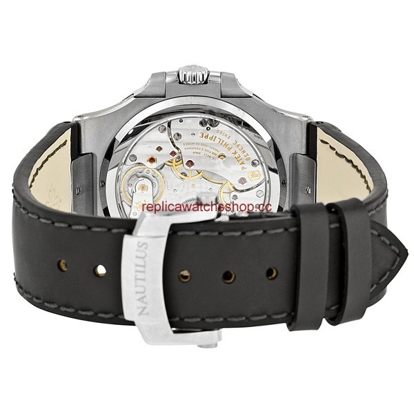Patek Philippe Nautilus 5712G/001 img2 Patek Philippe Nautilus 5712G/001 img2