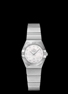 Omega Constellation 24mm Quartz Wavy MOP (123.10.24.60.55.003) Watch Omega Constellation 24mm Quartz Wavy MOP (123.10.24.60.55.003) Watch