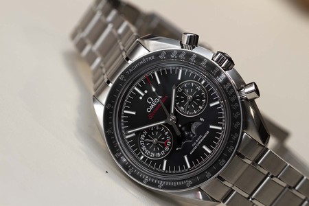 Omega Speedmaster Moonphase Chronograph Master Chronometer Black / Bracelet (304.30.44.52.01.001) Watch