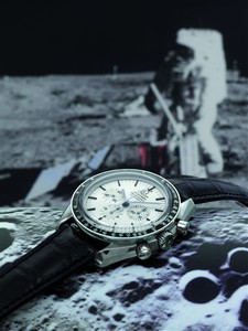 Omega Speedmaster Professional Moonwatch Apollo XI 25th White Gold (3692.30.31) Watch Omega Speedmaster Professional Moonwatch Apollo XI 25th White Gold (3692.30.31) Watch
