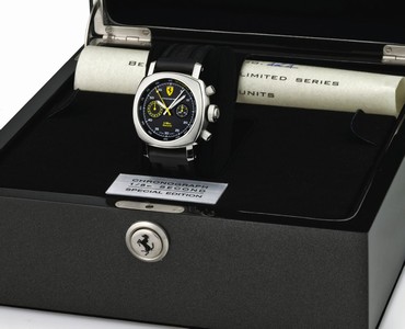 Panerai Ferrari Scuderia 1/8 Second (FER00025) Watch Panerai Ferrari Scuderia 1/8 Second (FER00025) Watch