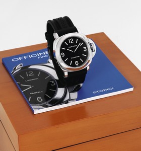 Panerai Luminor Base (PAM00002) Watch