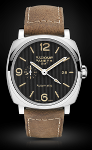 Panerai Radiomir 1940 3 Days GMT Automatic Acciaio Tuxedo (PAM00657) Watch Panerai Radiomir 1940 3 Days GMT Automatic Acciaio Tuxedo (PAM00657) Watch